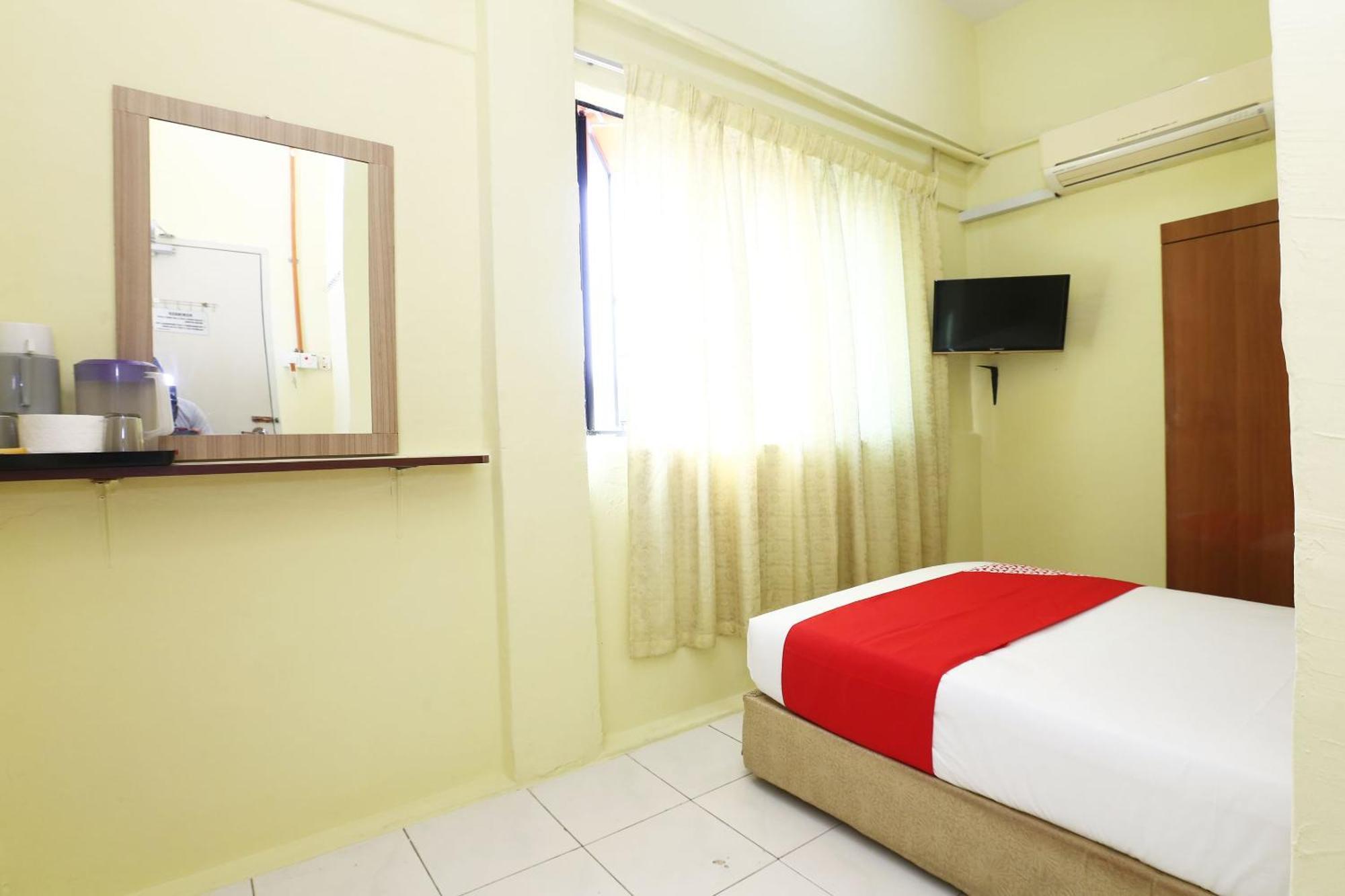 Super Oyo 89651 Harmoni Hotel Kota Bharu Dış mekan fotoğraf