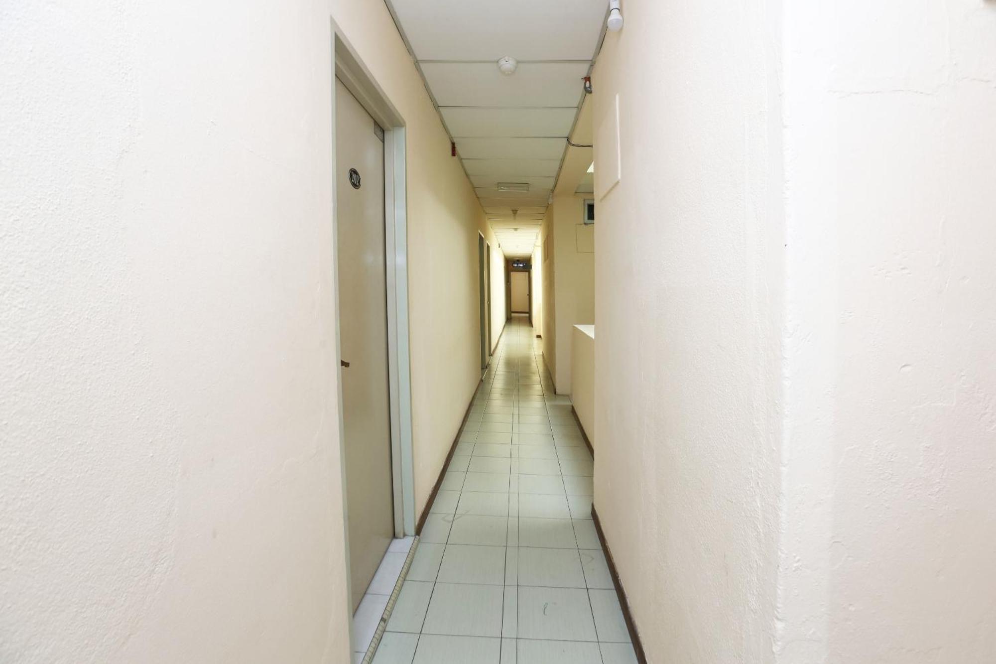 Super Oyo 89651 Harmoni Hotel Kota Bharu Dış mekan fotoğraf